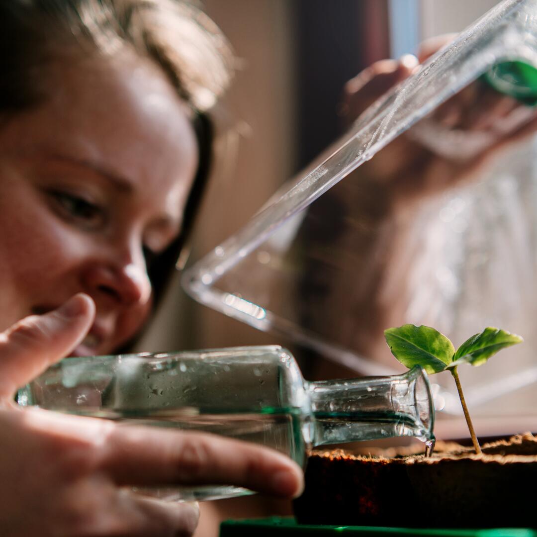 md_dexeryl_website-pf-group-photo2_kit-comm