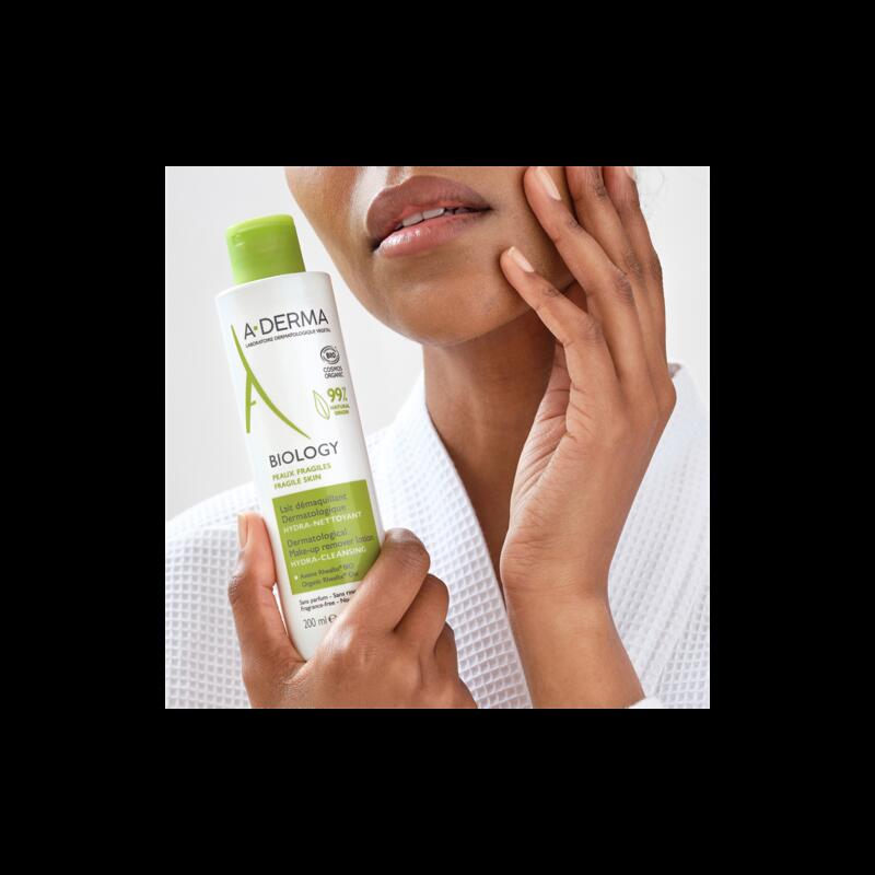 Dermatologické odličovací mléko HYDRATAČNÍ-ČISTÍCÍ