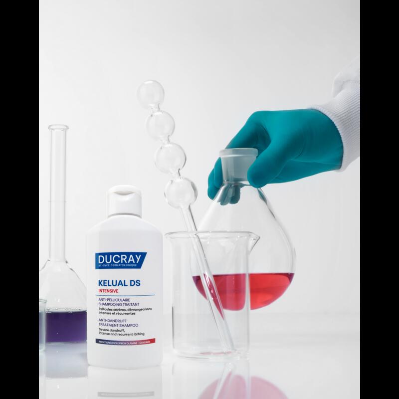 Champú de tratamiento anticaspa