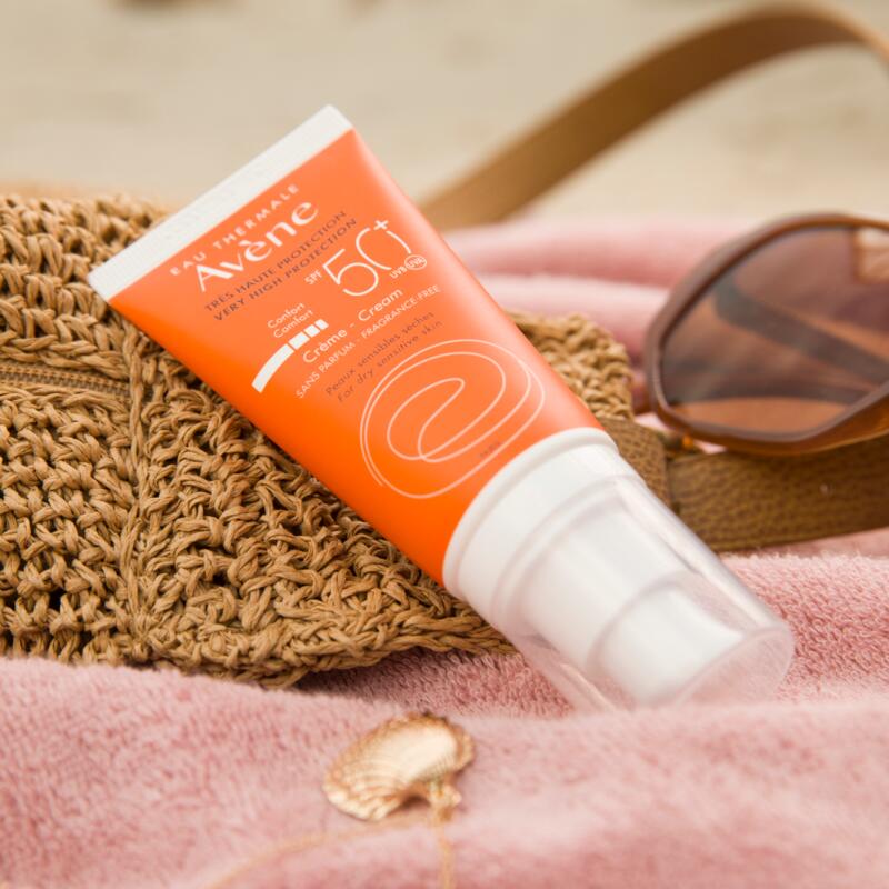 SPF 50+ Krem Parfüm içermez