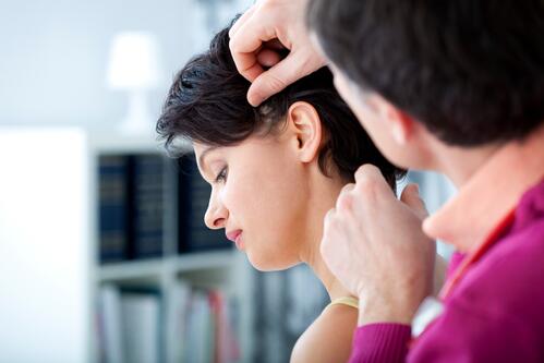 DU_HAIR-LOSS_PRODUCT-PAGE_DIAGNOSIS-PUSH-VISUAL-TO-SILO_05-2023