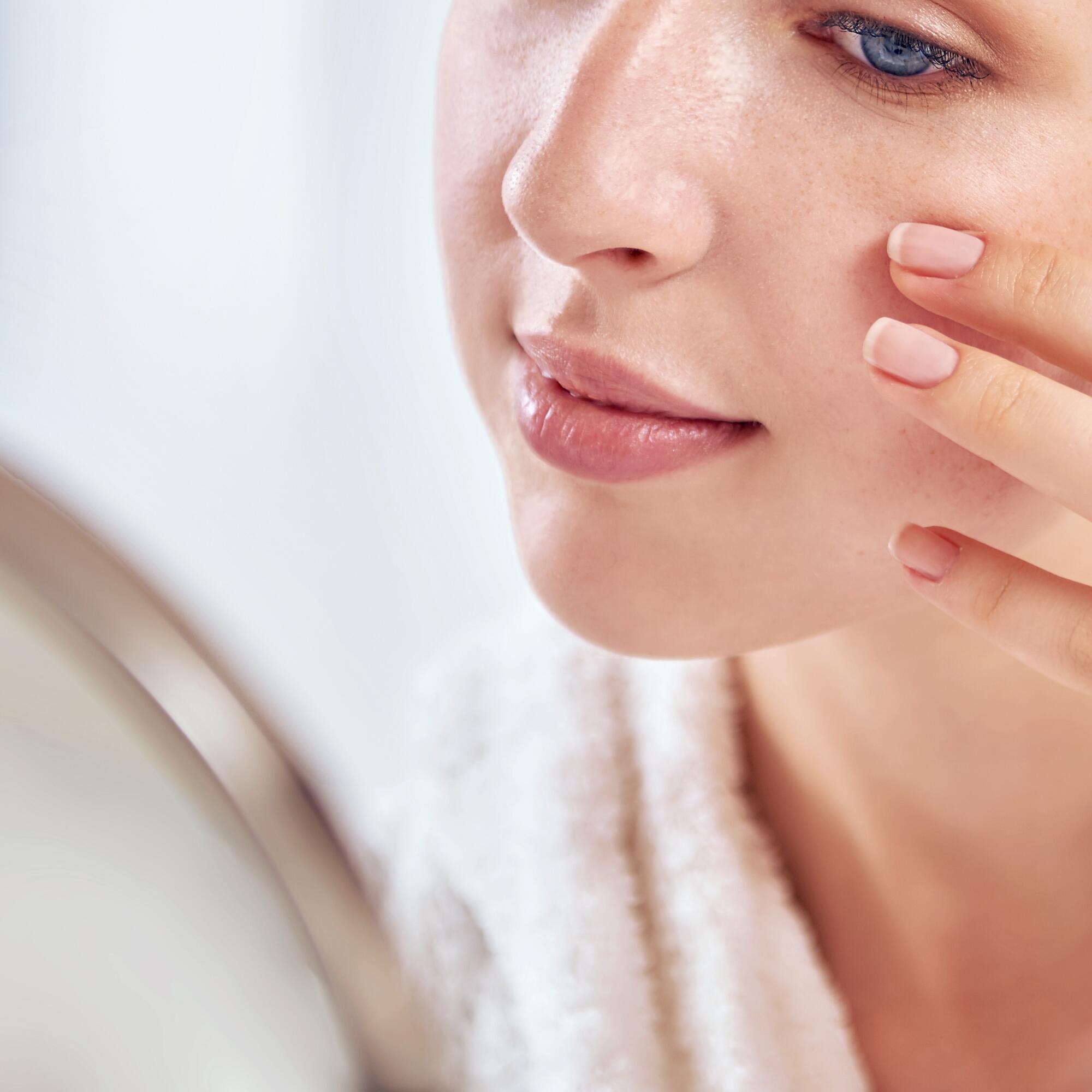 av_acne_peau-grasse_1x1